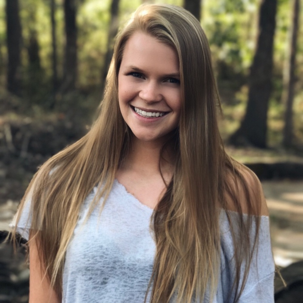 Meet your Posher, Olivia